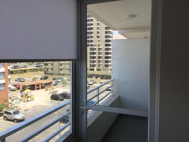 Departamento amoblado de 40 m² con balcón en Playa Brava, Iquique — imagen 3 de 9