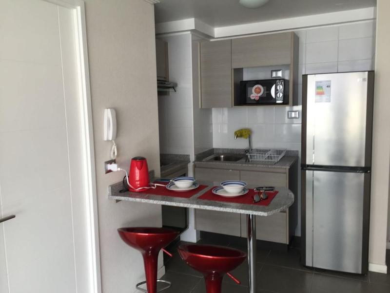 Departamento amoblado de 40 m² con balcón en Playa Brava, Iquique — imagen 5 de 9