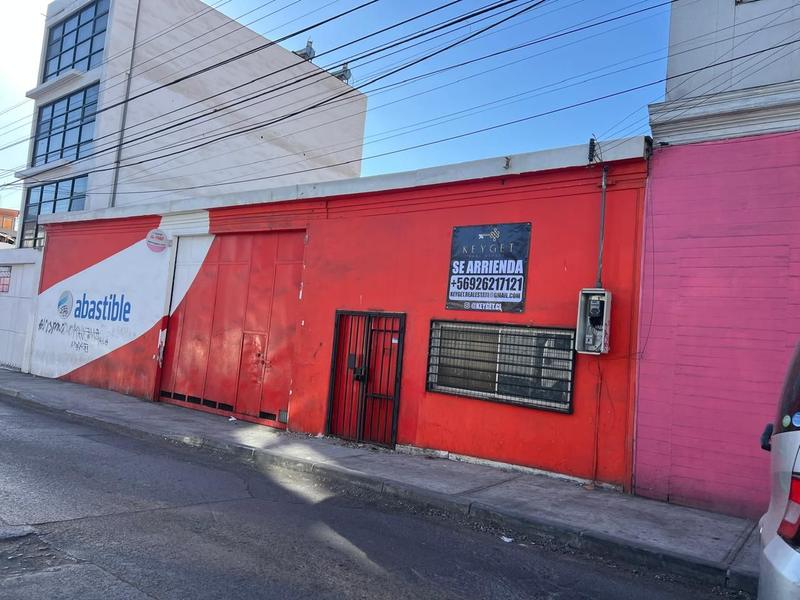 Local comercial de 250 m² en planta libre, calle San Martín, Iquique