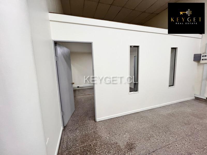Local comercial de 725 m² en el sector central de Iquique — imagen 9 de 12